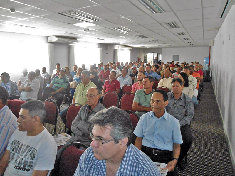 SEECETHAR realiza mais um módulo do curso de formação e aperfeiçoamento profissional para trabalhadores de edifícios e condomínios